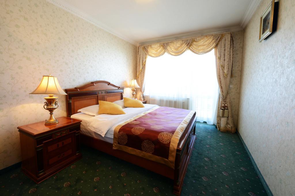 Narantuul Hotel أولان باتور الغرفة الصورة